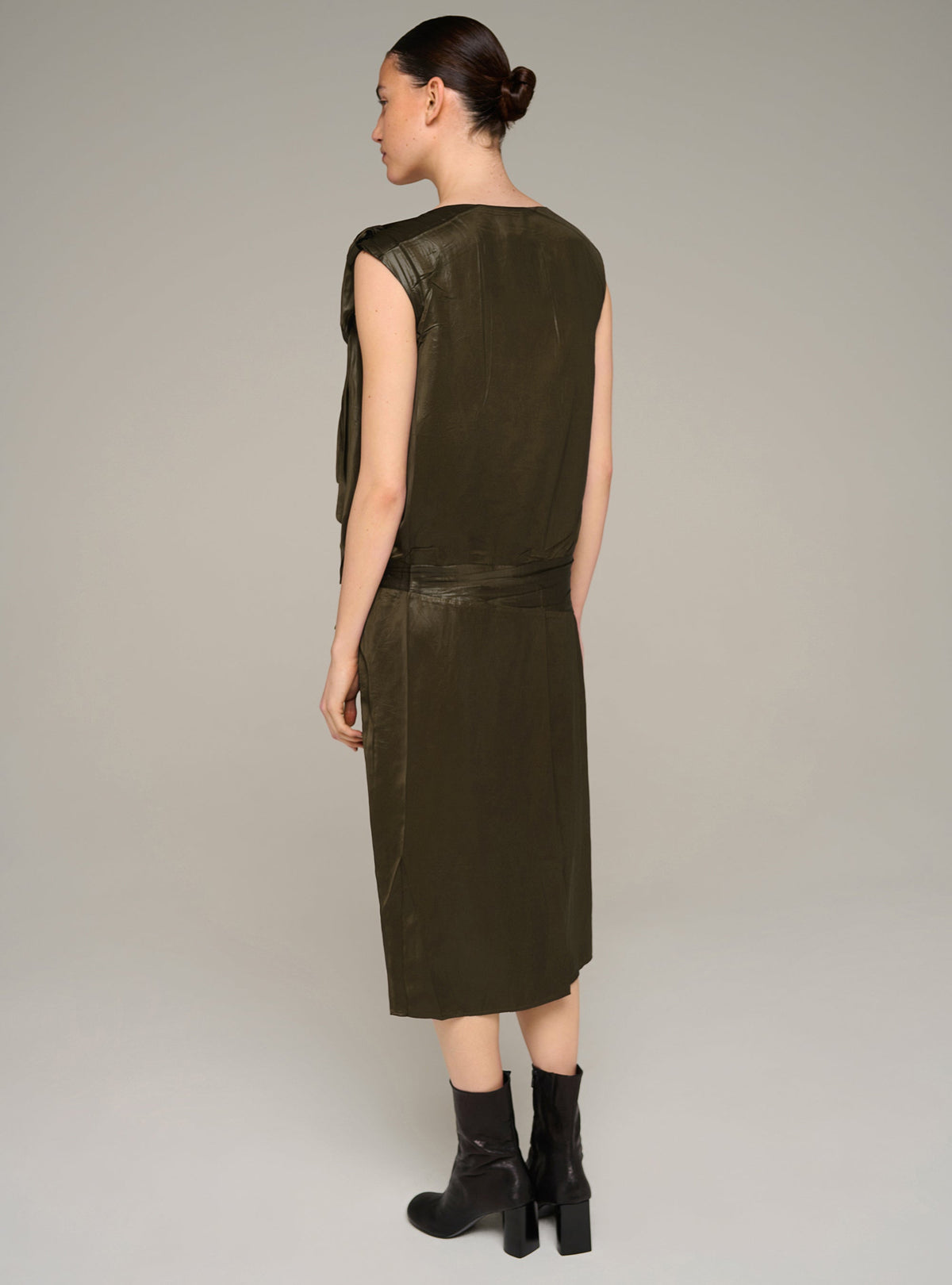 Robe longue sans manches plissée Cotélac 