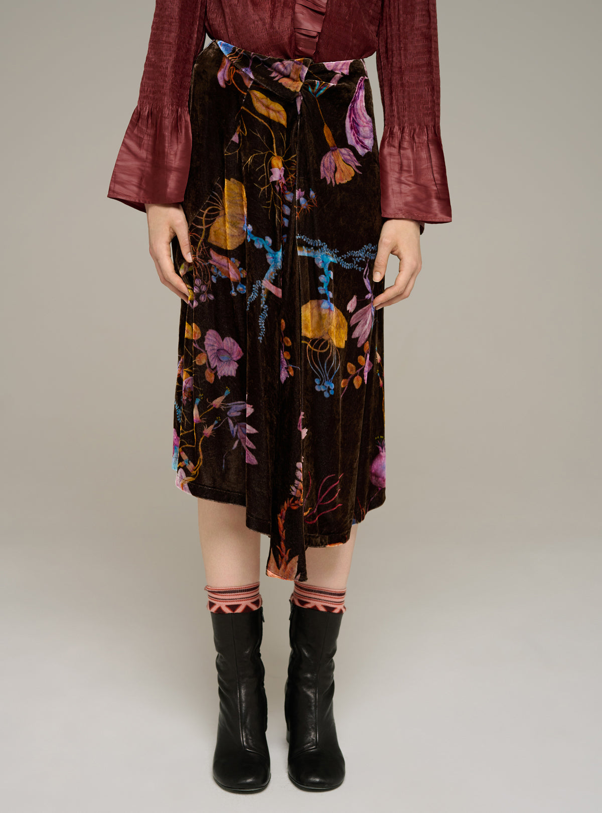Long straight printed velvet skirt