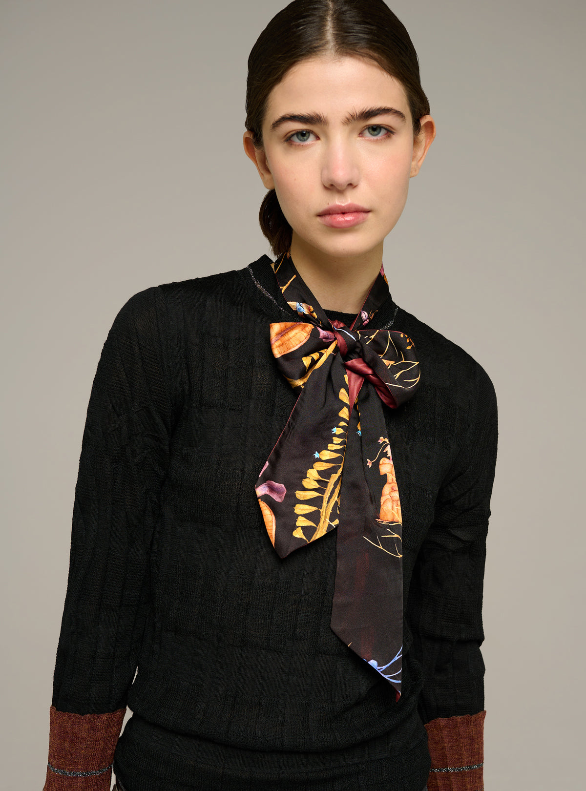 Printed tie