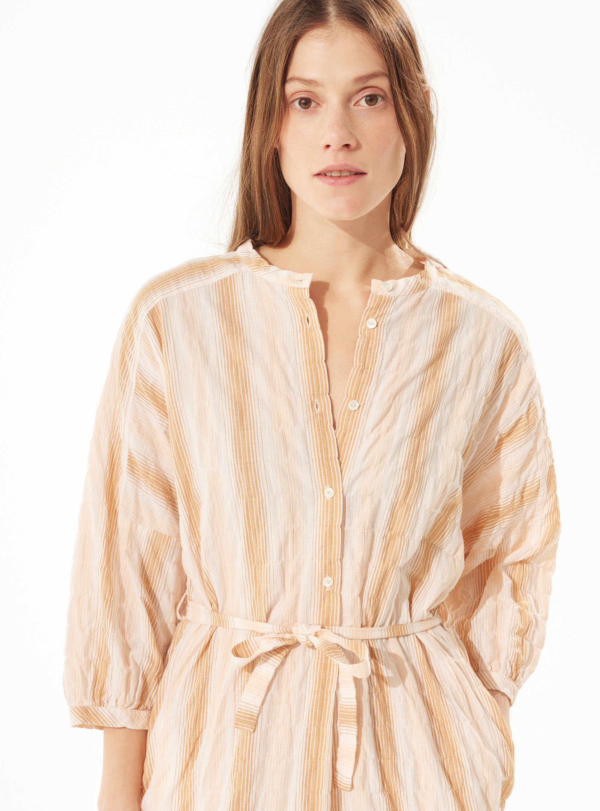 Robe acoté 