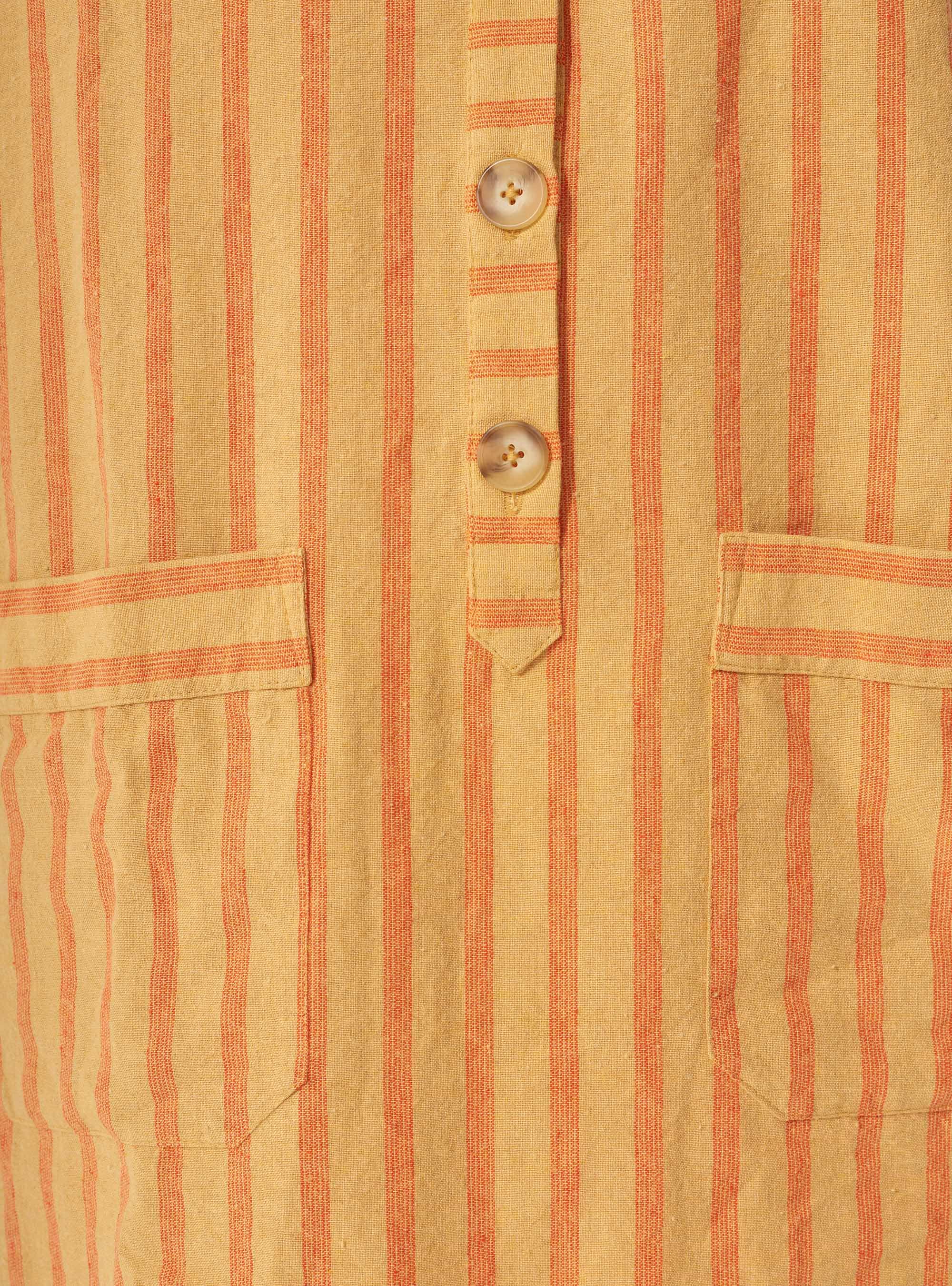 Robe acoté 